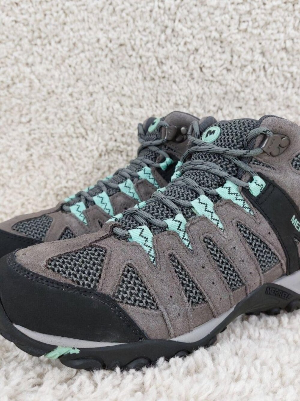 Merrell Accentor 2 Shoes Womens 8.5, Waterproof Hiking Boots High Top Sneakers